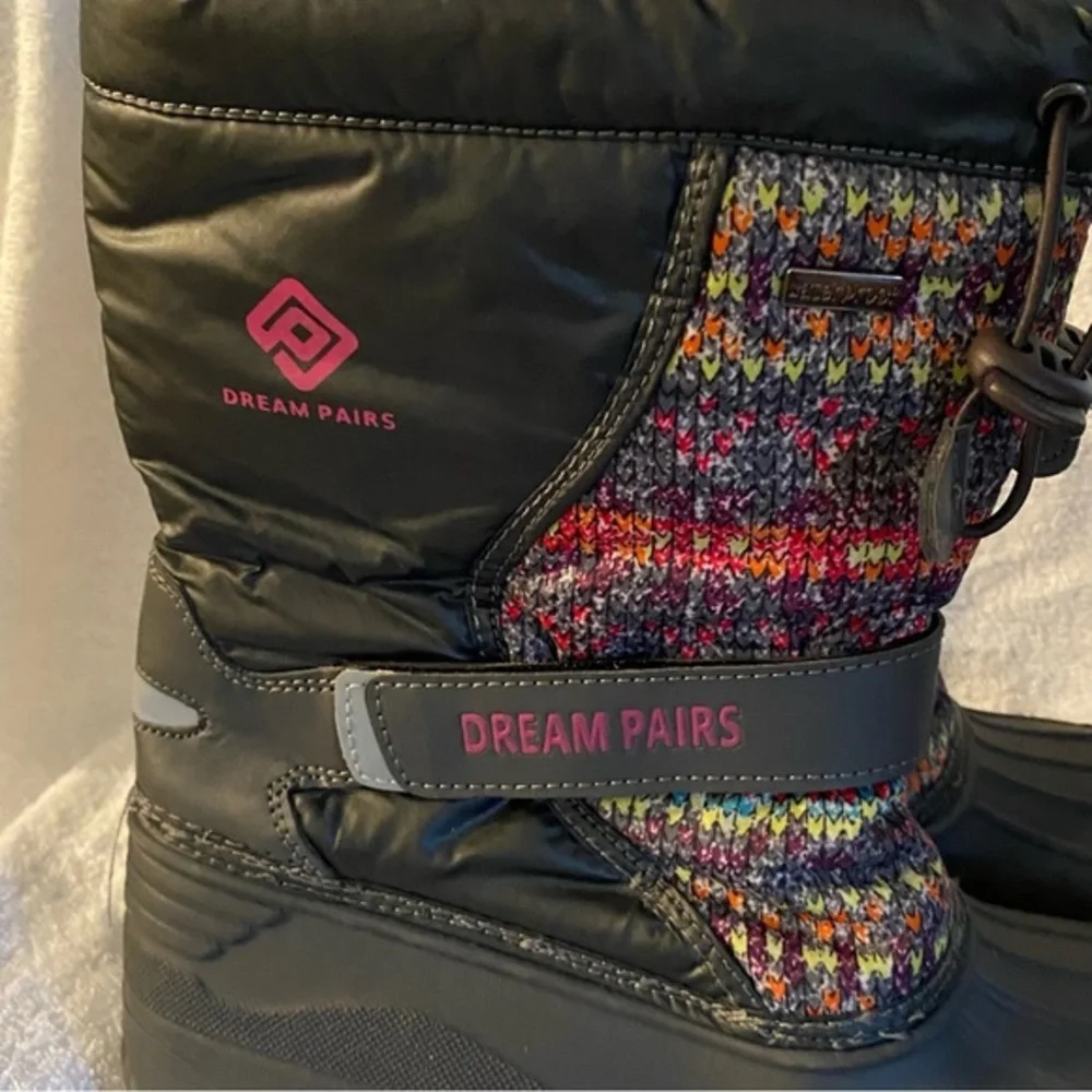 Dream Pairs Boots Size‎ 4  Boys Girls Black Multi Color Slip On